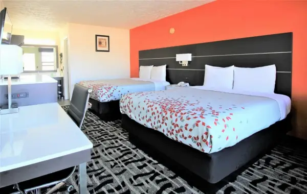 Travel Inn Eutaw Main image